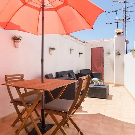 Cozy Downtown 公寓